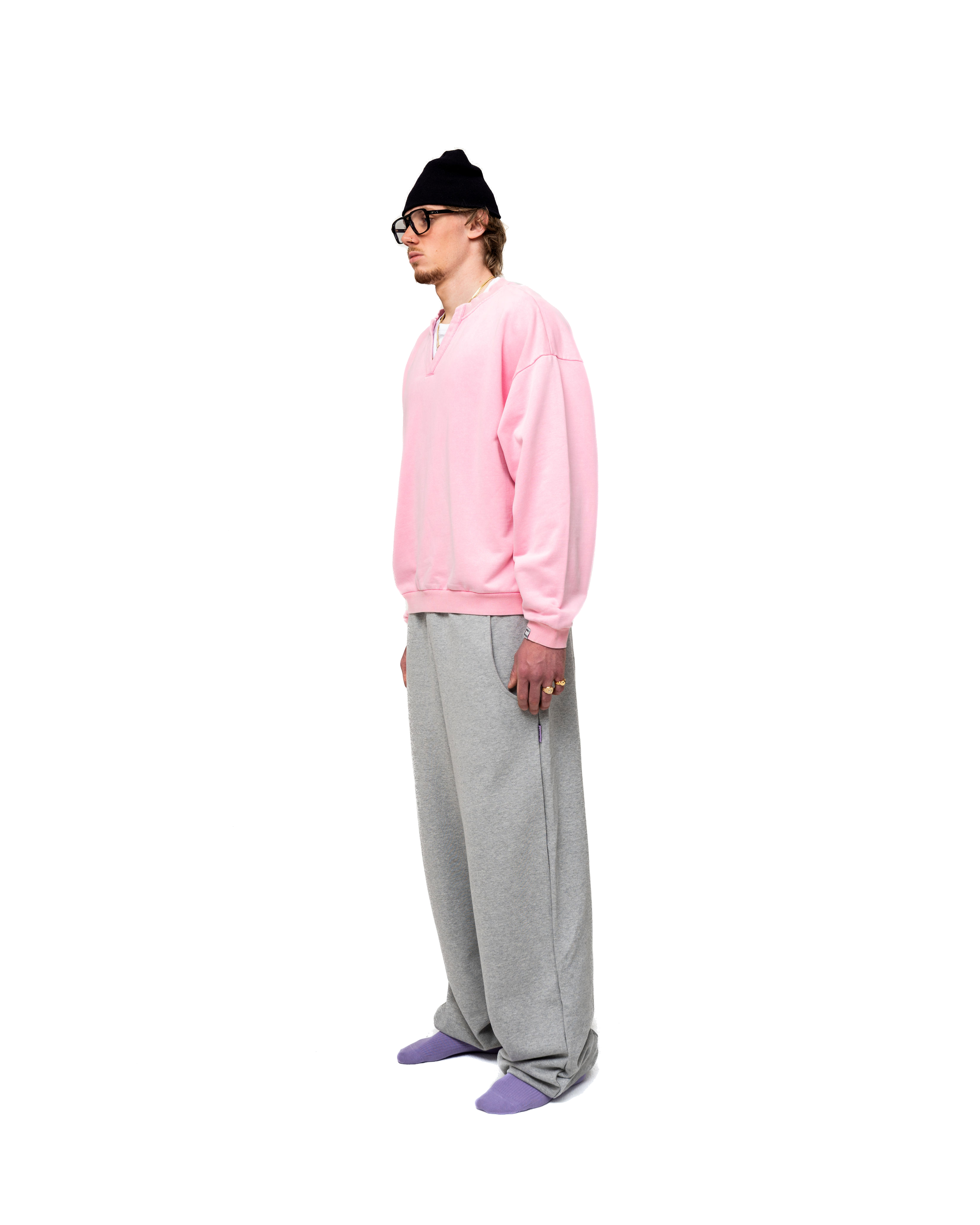 GREY WUMBO SWEATS
