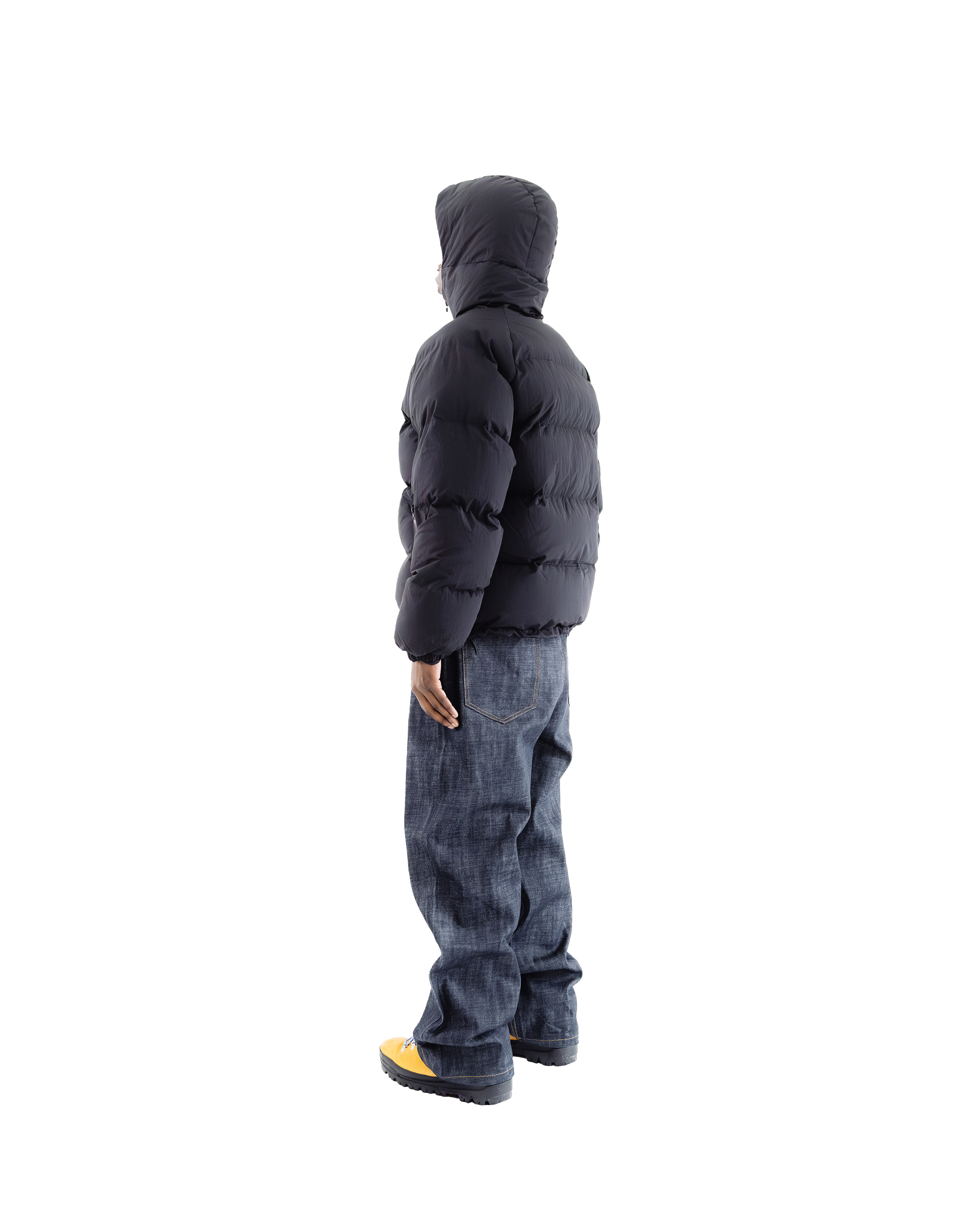 NOIR PUFFER JACKET